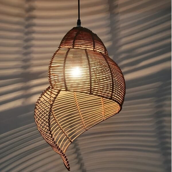 Plafonnier_moderne_en_forme_de_coquillage_8