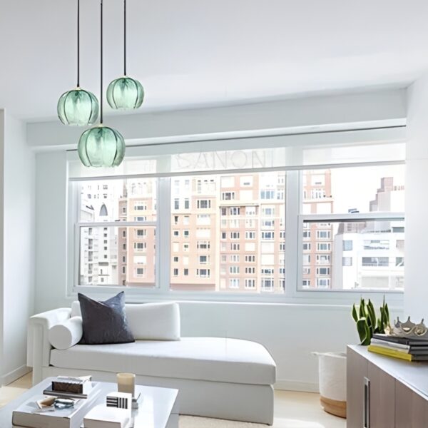 Plafonnier-Lustre_en_verre_rayé_moderne_au_design_nordique_3