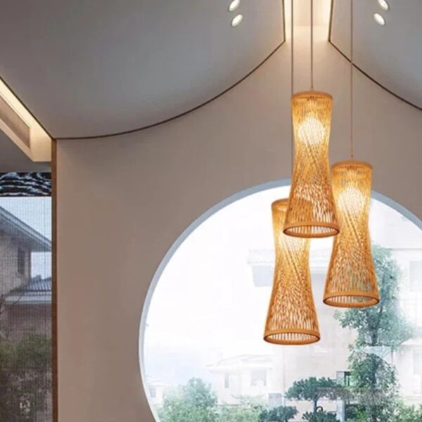 Plafonnier-suspendu-en-bambou-au-design-minimaliste_6