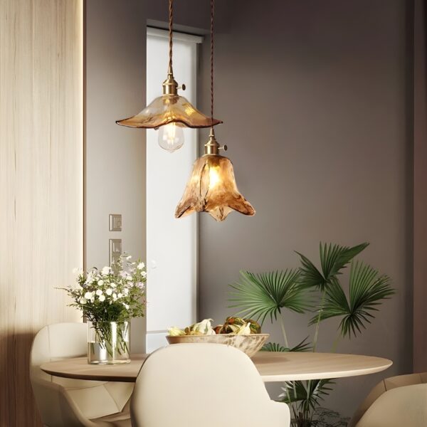 Plafonnier_lustre_moderne_en_verre_ambré_2