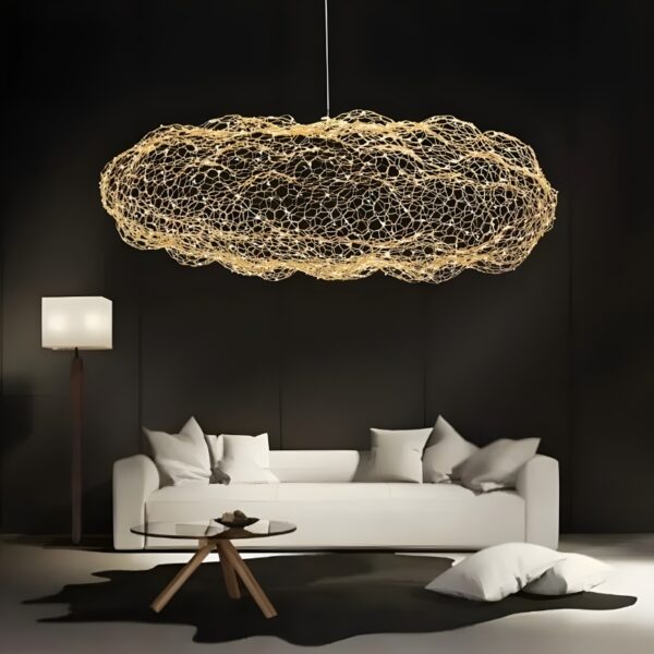 Plafonnier_suspendu_en_forme_de_nuage_en_maille_de_fer_au_design_danois_5