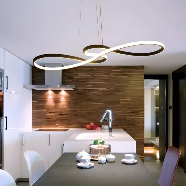 Plafonnier-lustre de luxe au design moderne