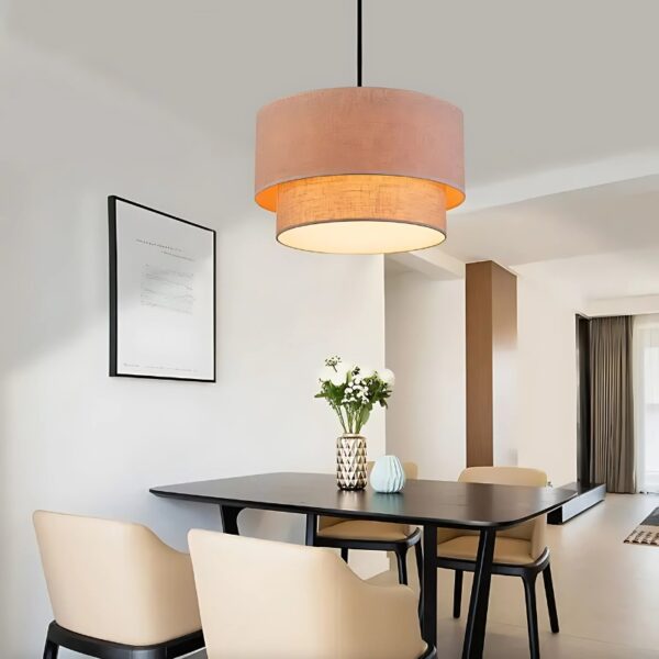 Plafonnier à abat-jour superposé au design contemporain